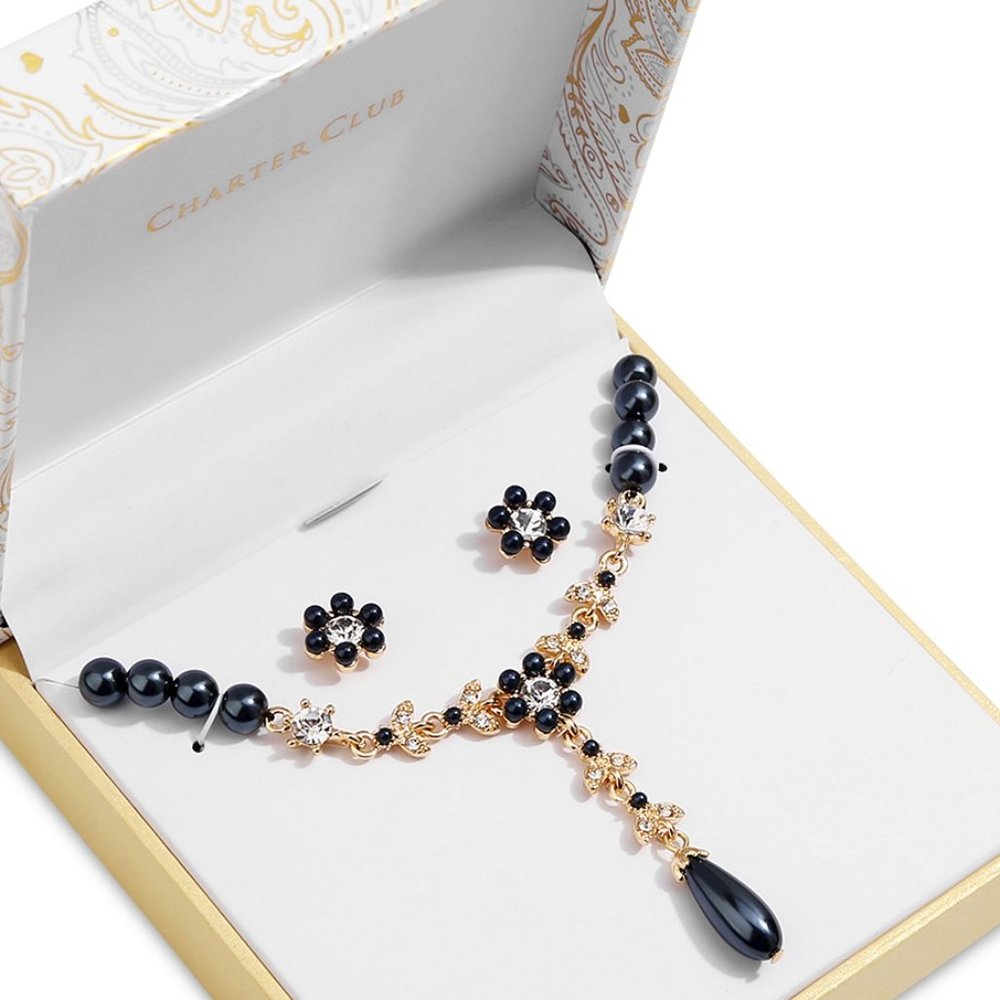Crystal & Imitation Pearl Flower Set Gift Box.